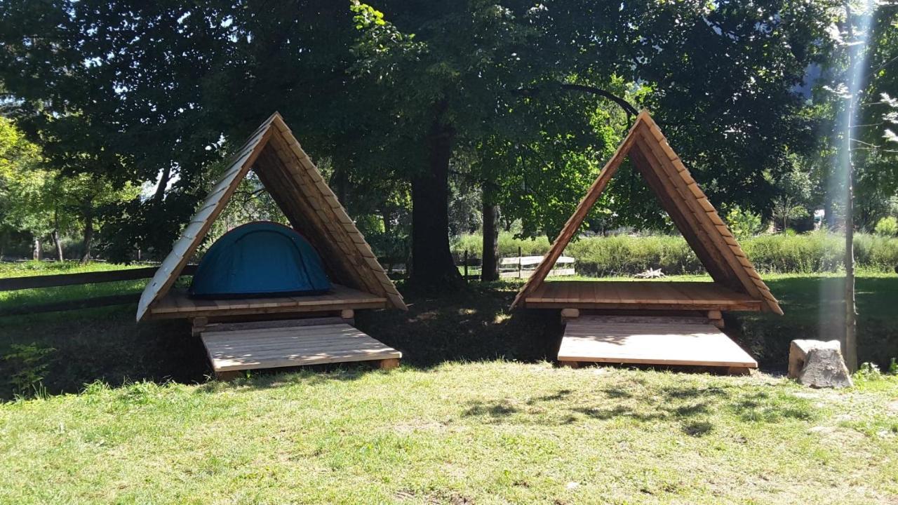 Kamp Na Otoku - Ljubno Ob Savinji Hotel Exterior foto