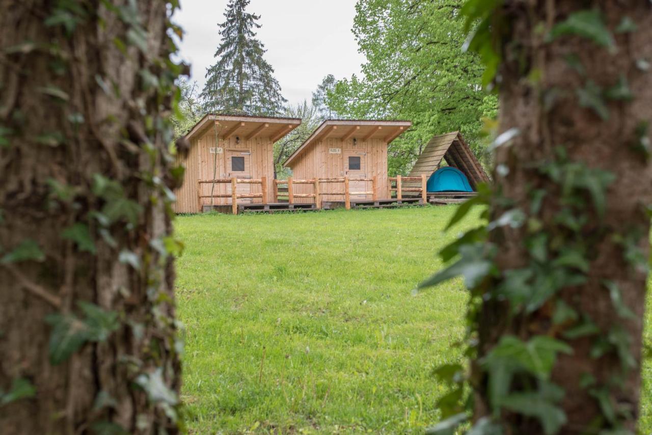 Kamp Na Otoku - Ljubno Ob Savinji Hotel Exterior foto